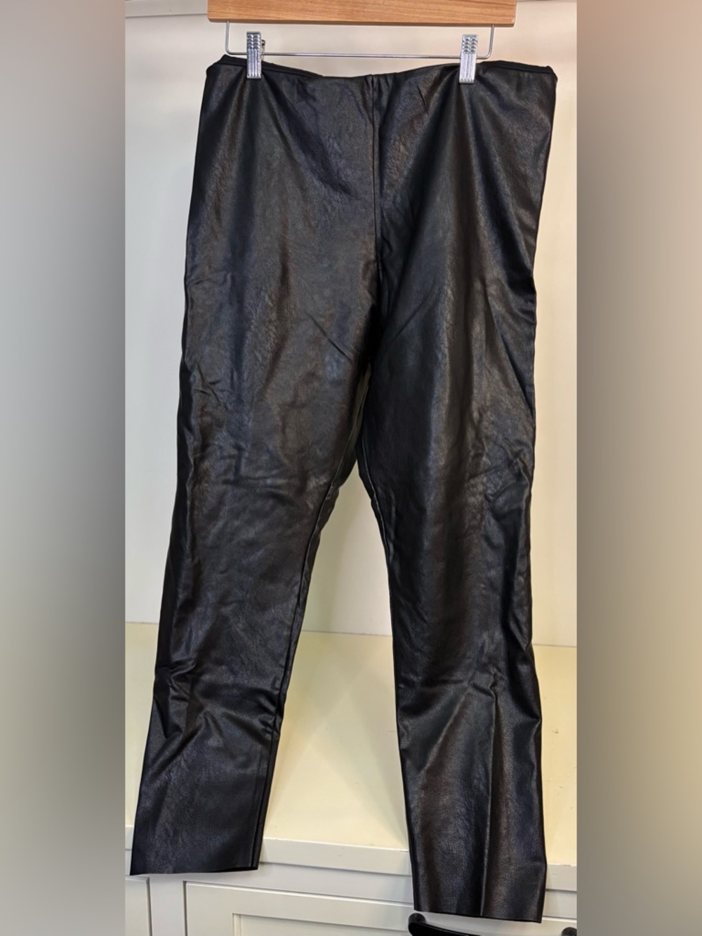 NWOT Mario Serrani faux leather pants XL